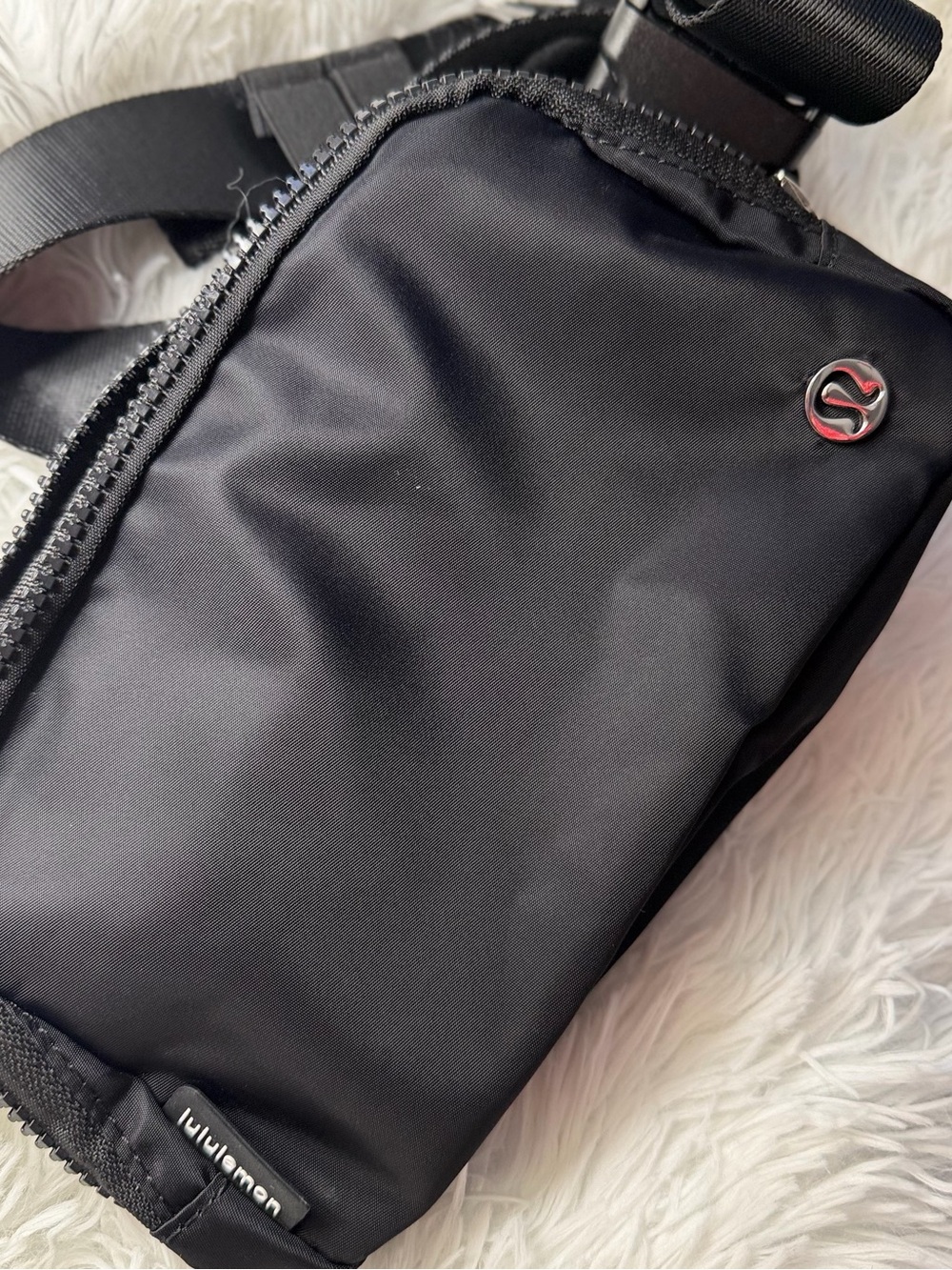 lululemon athletica Black Everyday Sling Belt Bag